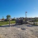 Mienhus Famke Apartamento *